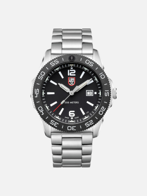 LUM 3120 SERIES PACIFIC DIVER BLACK DIAL SS BRACELET